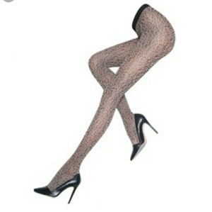 NEW Alice & Olivia Leopard Tights
